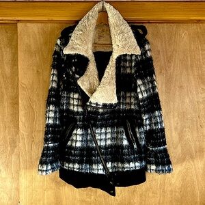 FREE PEOPLE Fuzzy Plaid 90’s Sherpa Lined Oversized Wool Blend Jacket: Small